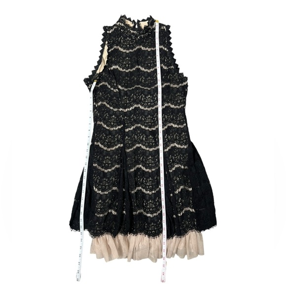 Three Hearts Black and White Halter Sheath Dress - Picture 10 of 14